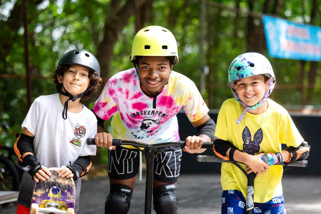 Independent-Lake-SK8-park-group-1024×683